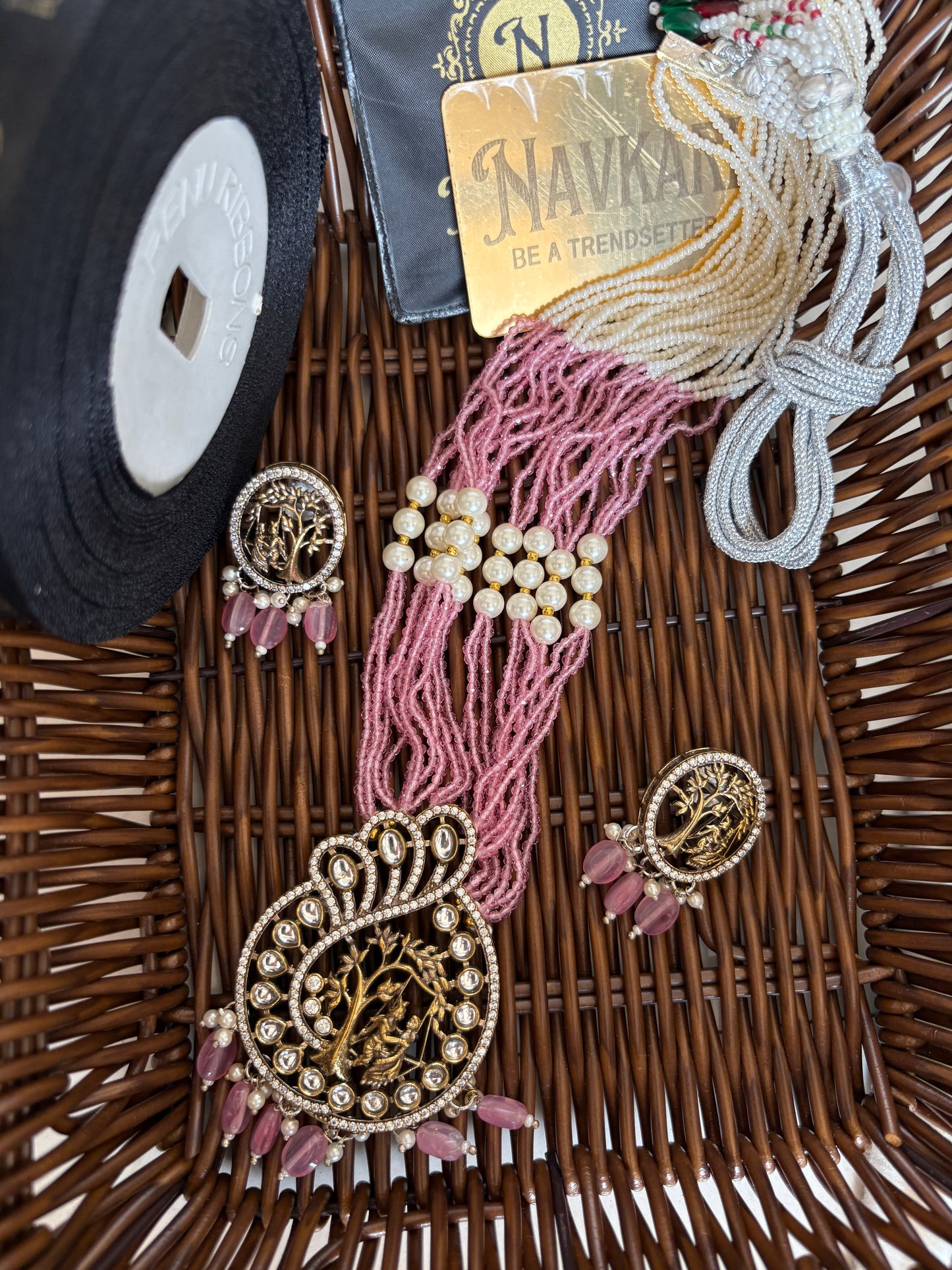Pink Kundan Pearl Bridal Necklace Set