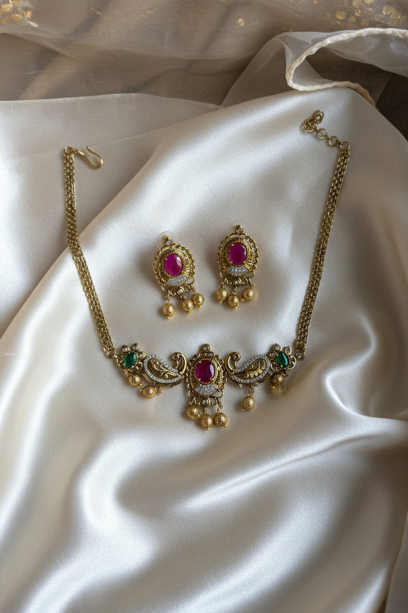 Antique Minimal Peacock Choker Chain Necklace