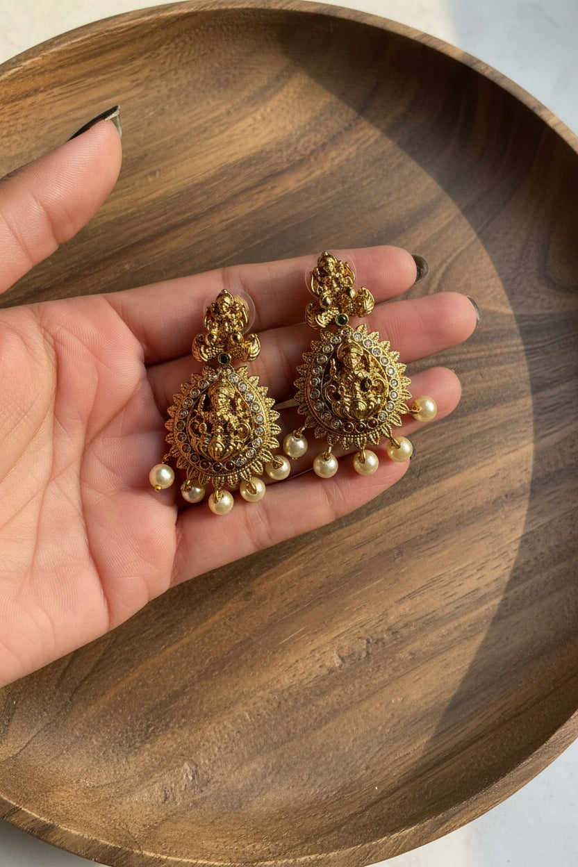 Antique Gold Lakshmi Temple Choker Necklace Set